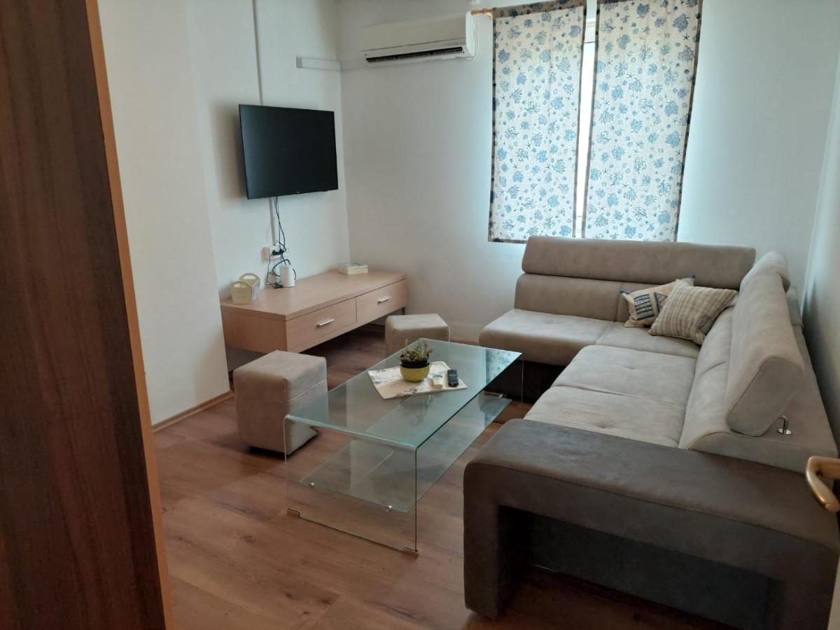 Apartment Galeb Lukovo Šugarje Exteriér fotografie