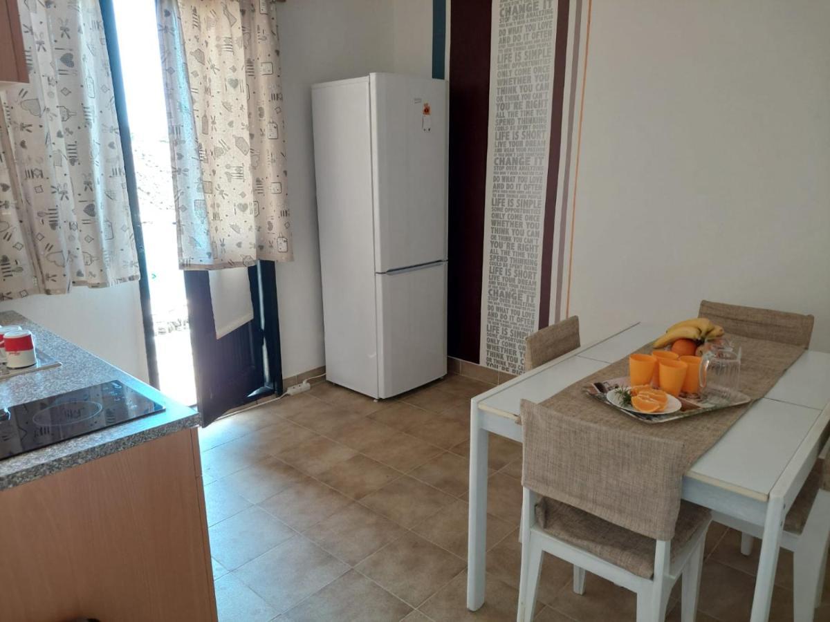 Apartment Galeb Lukovo Šugarje Exteriér fotografie
