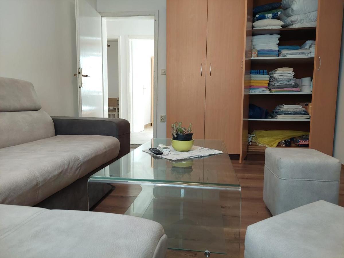 Apartment Galeb Lukovo Šugarje Exteriér fotografie